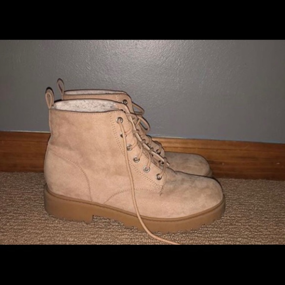 tie up boots